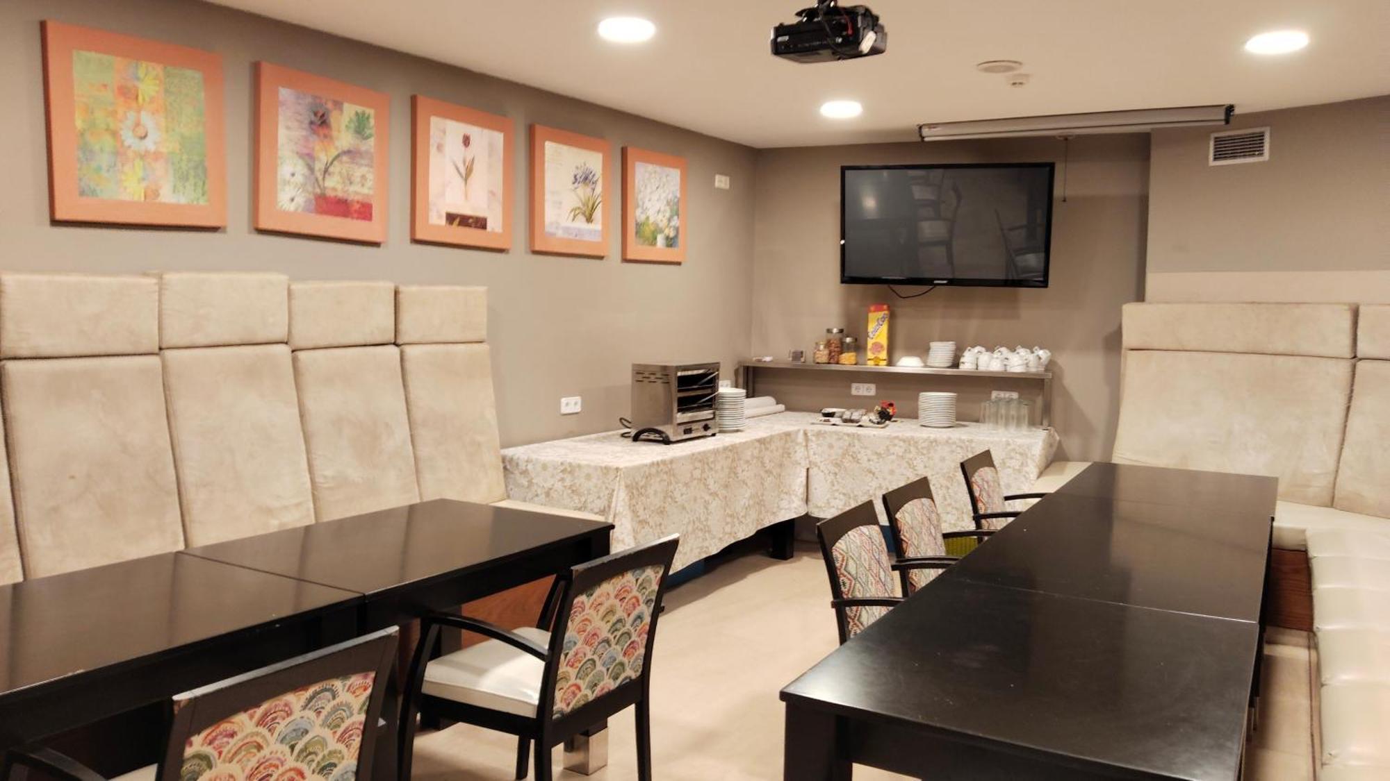 Hotel Hhb Pontevedra Confort Екстериор снимка