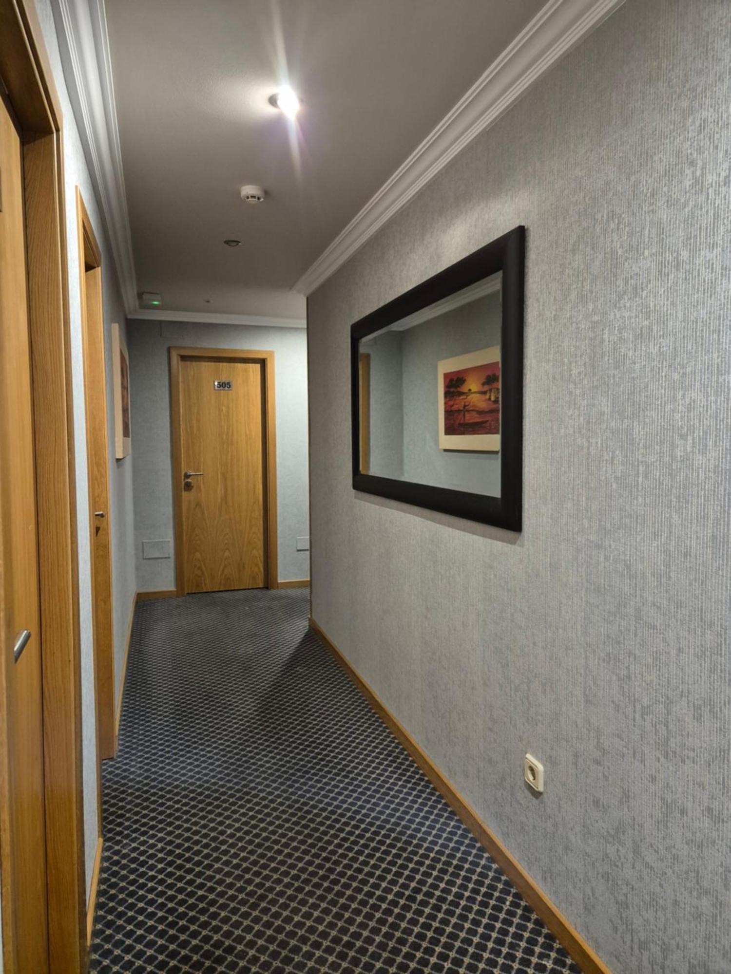 Hotel Hhb Pontevedra Confort Екстериор снимка